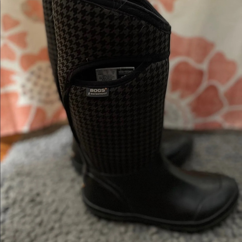 Bogs women’s size 9